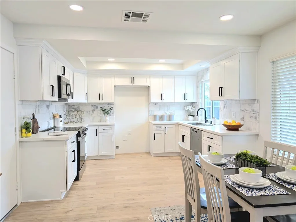 27107 Flagler Street, Menifee, California 92586 home-pic-10