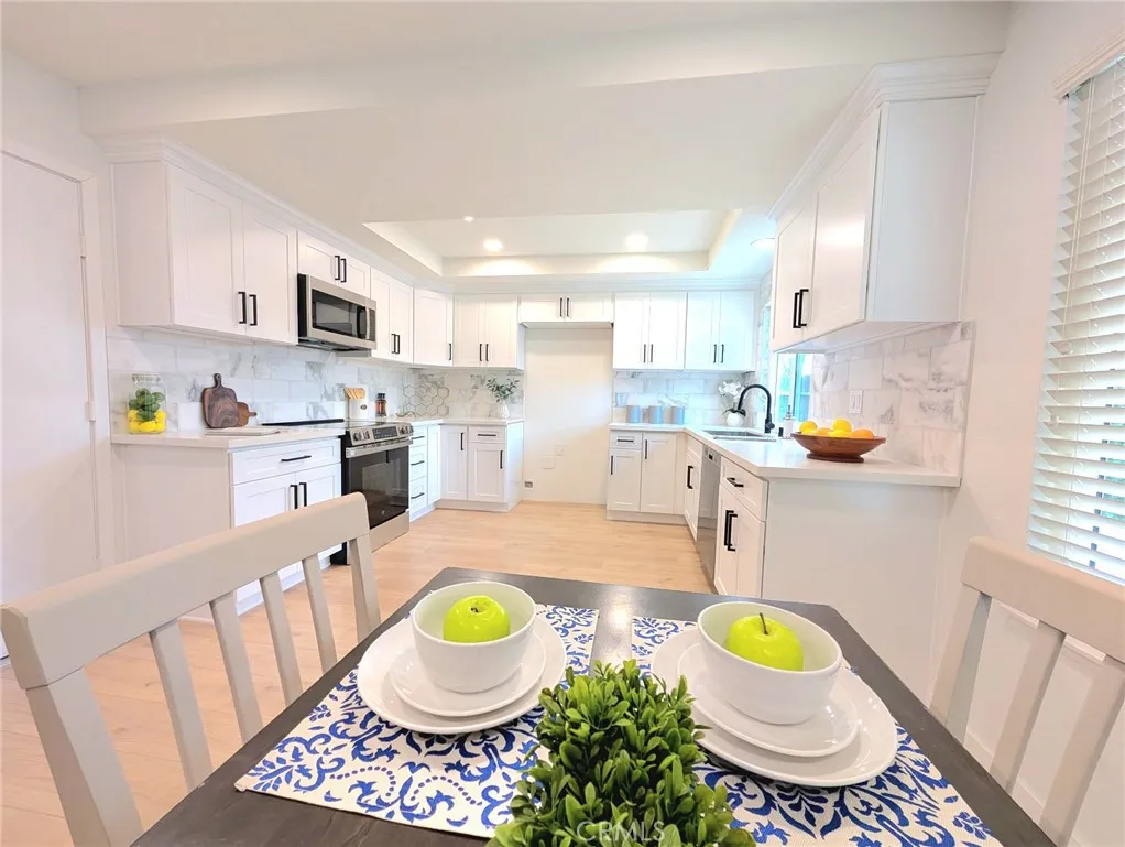 27107 Flagler Street, Menifee, California 92586 home-pic-11
