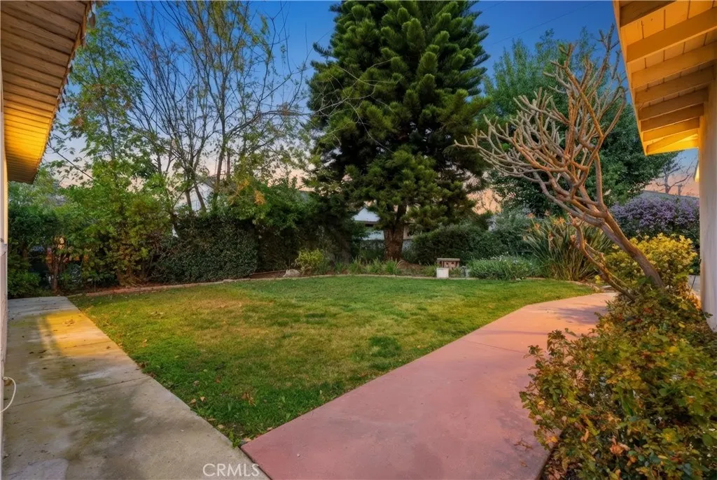 11131 Daneswood, Arcadia, California 91006 home-pic-26