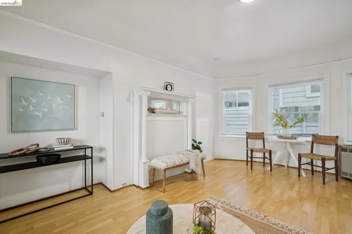 Sitting room with light wood-style flooring