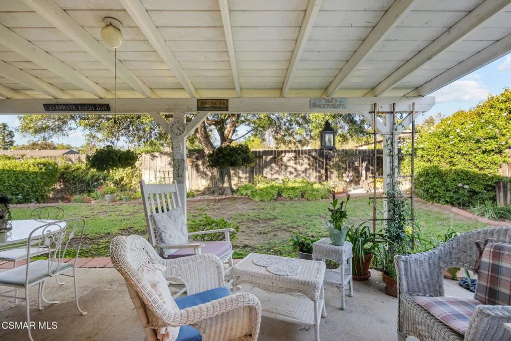 28949 Valley Heights Drive, Agoura Hills, California 91301 home-pic-22