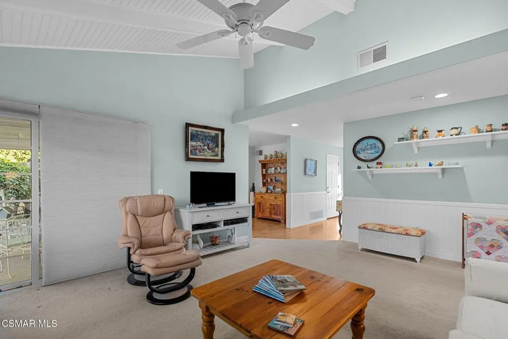 28949 Valley Heights Drive, Agoura Hills, California 91301 home-pic-7