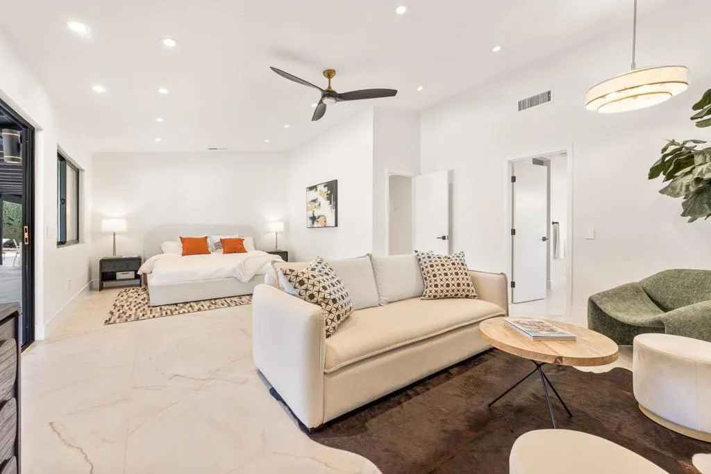 1560 S Beverly Drive, Palm Springs, California 92264 home-pic-27