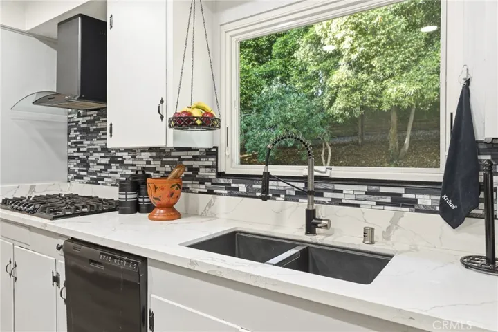 30993 Palo Alto Drive, Redlands, California 92373