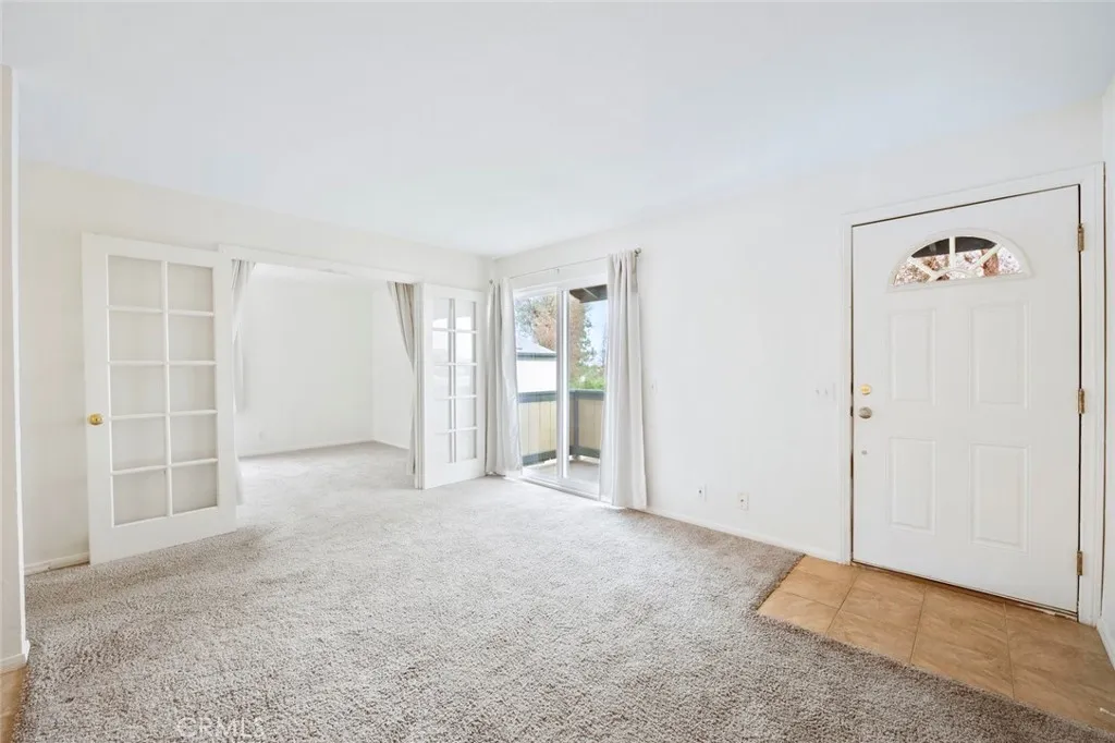 868 Alavardo Street 47, Fallbrook, California 92028 home-pic-7