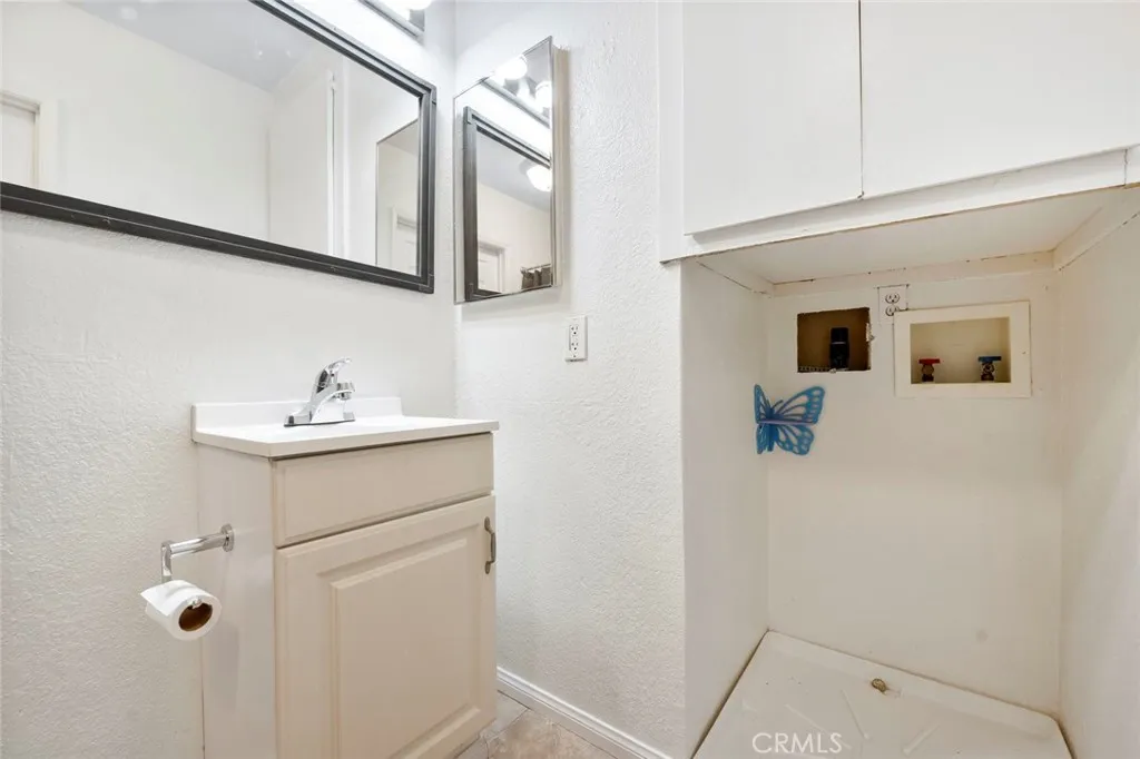 868 Alavardo Street 47, Fallbrook, California 92028 home-pic-20