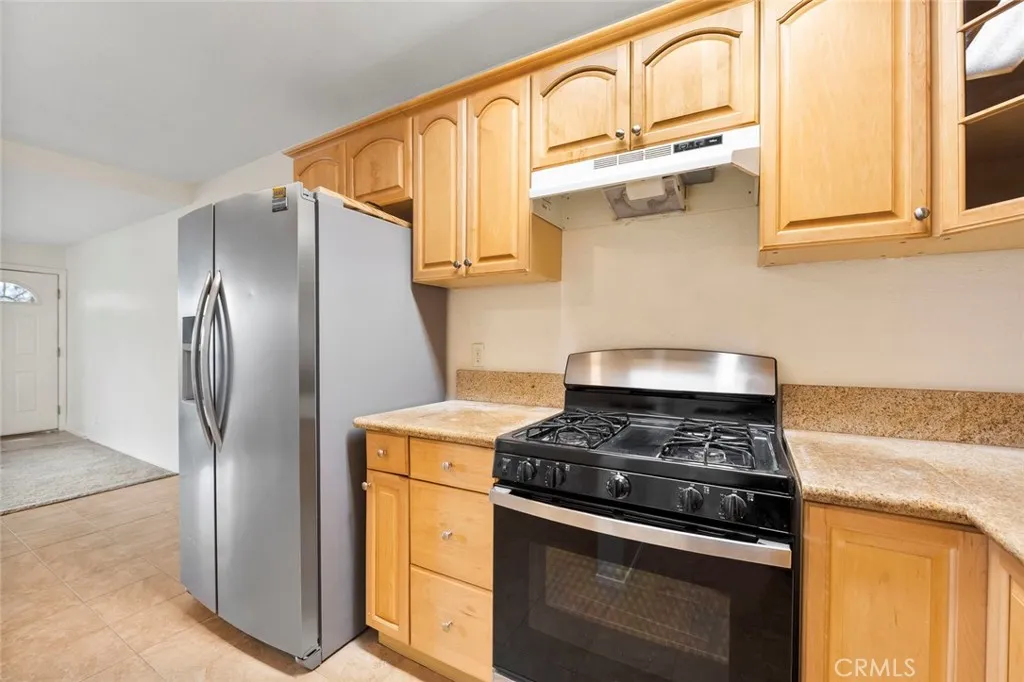 868 Alavardo Street 47, Fallbrook, California 92028 home-pic-12