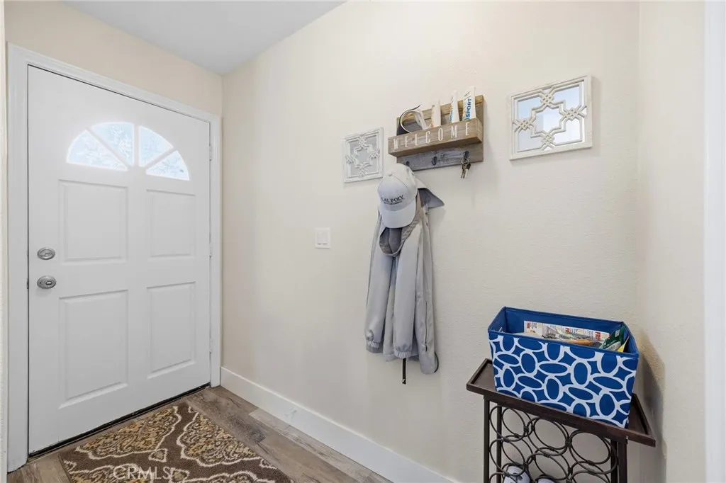 17601 Newland H, Huntington Beach, California 92647 home-pic-6