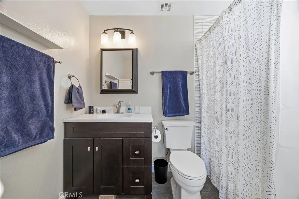 17601 Newland H, Huntington Beach, California 92647 home-pic-27