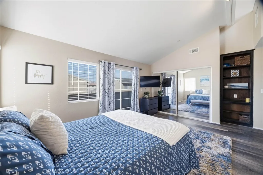 17601 Newland H, Huntington Beach, California 92647 home-pic-26