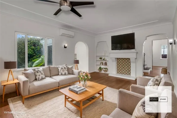 1525 Orizaba Avenue, Long Beach, California 90804