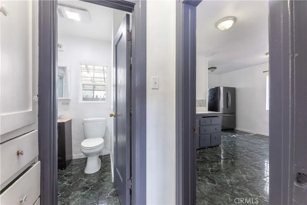 2000 Pacific, Long Beach, California 90806 home-pic-20