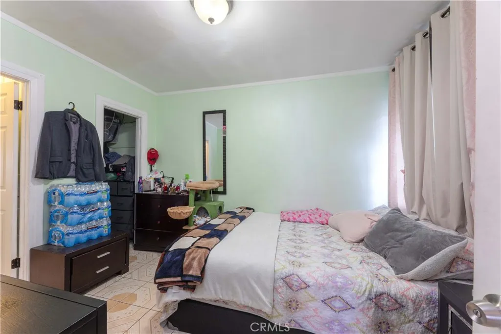 2000 Pacific, Long Beach, California 90806 home-pic-37