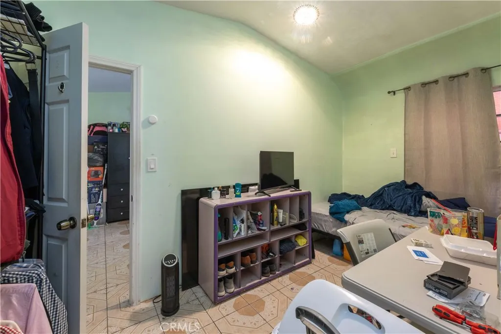 2000 Pacific, Long Beach, California 90806 home-pic-35
