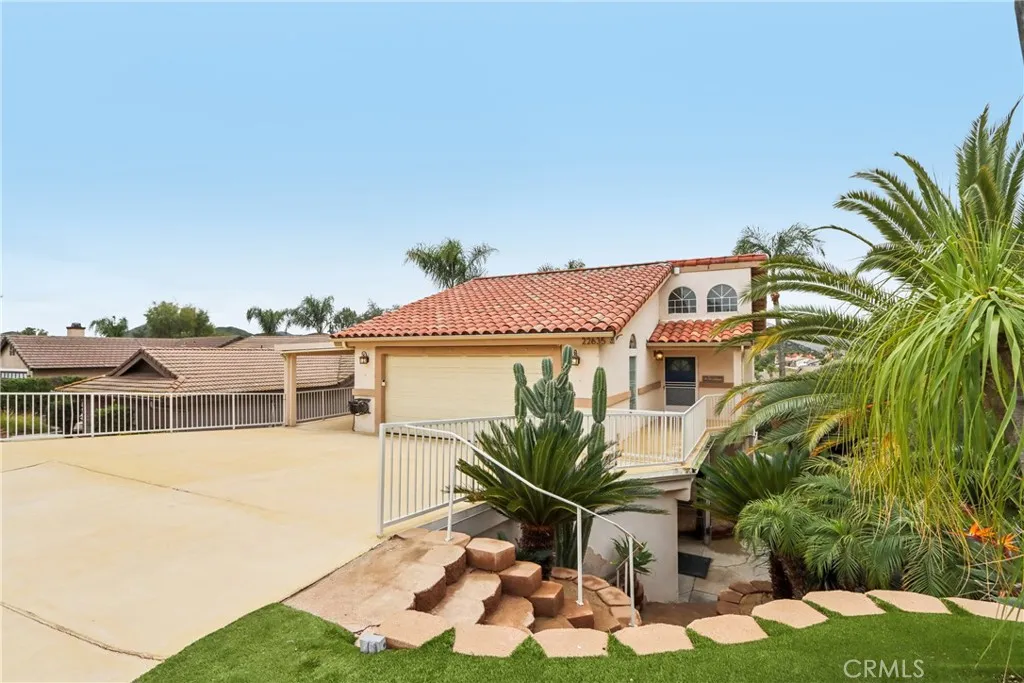 22635 Canyon Lake S, Canyon Lake, California 92587 home-pic-0
