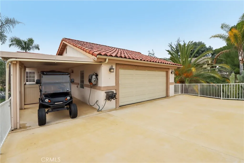 22635 Canyon Lake S, Canyon Lake, California 92587 home-pic-3