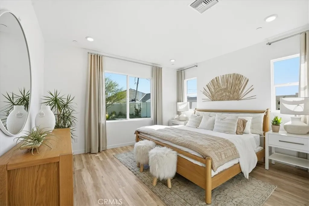 3265 E Avenue J-3 Drive, Lancaster, California 93535 home-pic-16