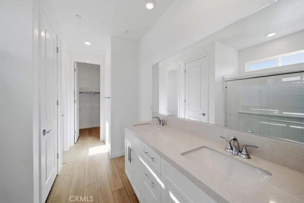 3264 E Avenue J-3, Lancaster, California 93535 home-pic-19