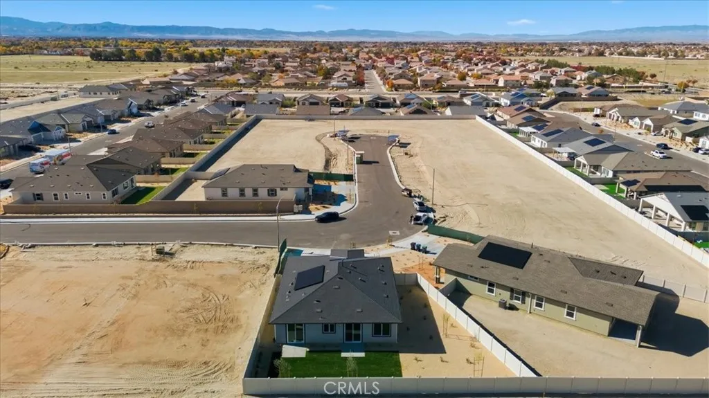 3264 E Avenue J-3, Lancaster, California 93535 home-pic-36