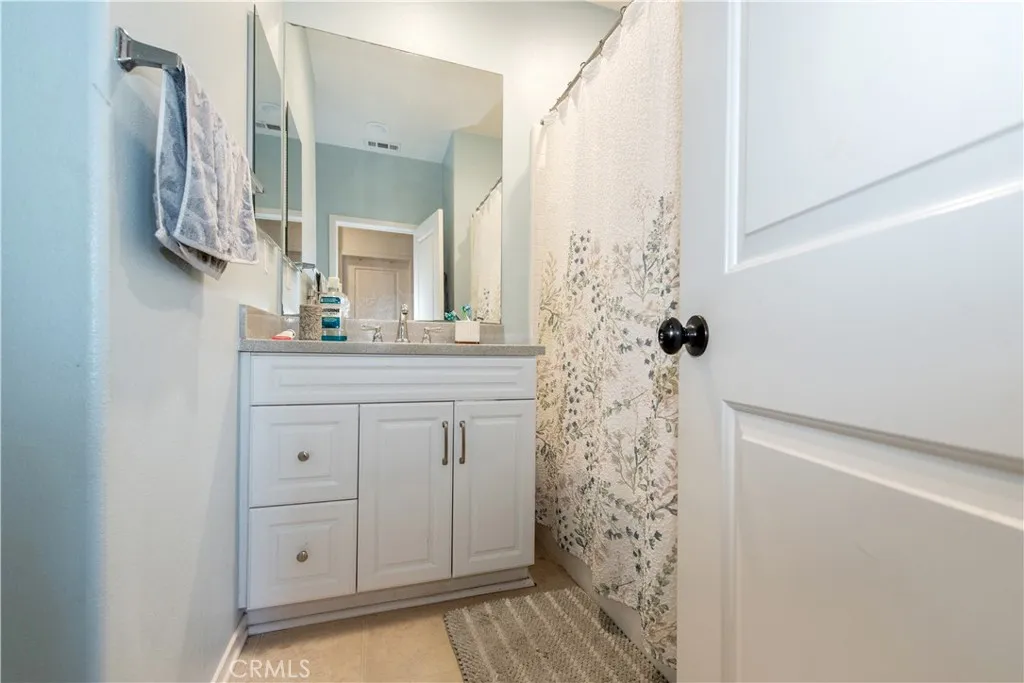3245 E Midsummer Privado, Ontario, California 91762 home-pic-11