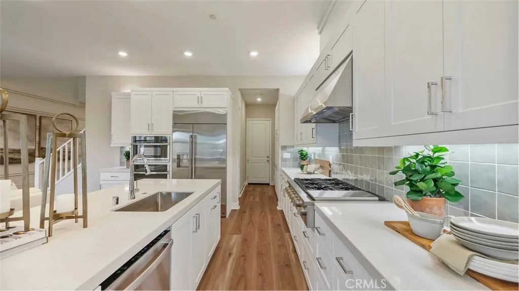 1195 Snowberry Place, Montebello, California 90640 home-pic-3