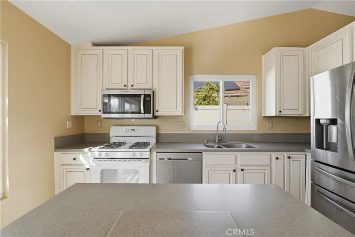44953 Camino Alamosa, Temecula, California 92592