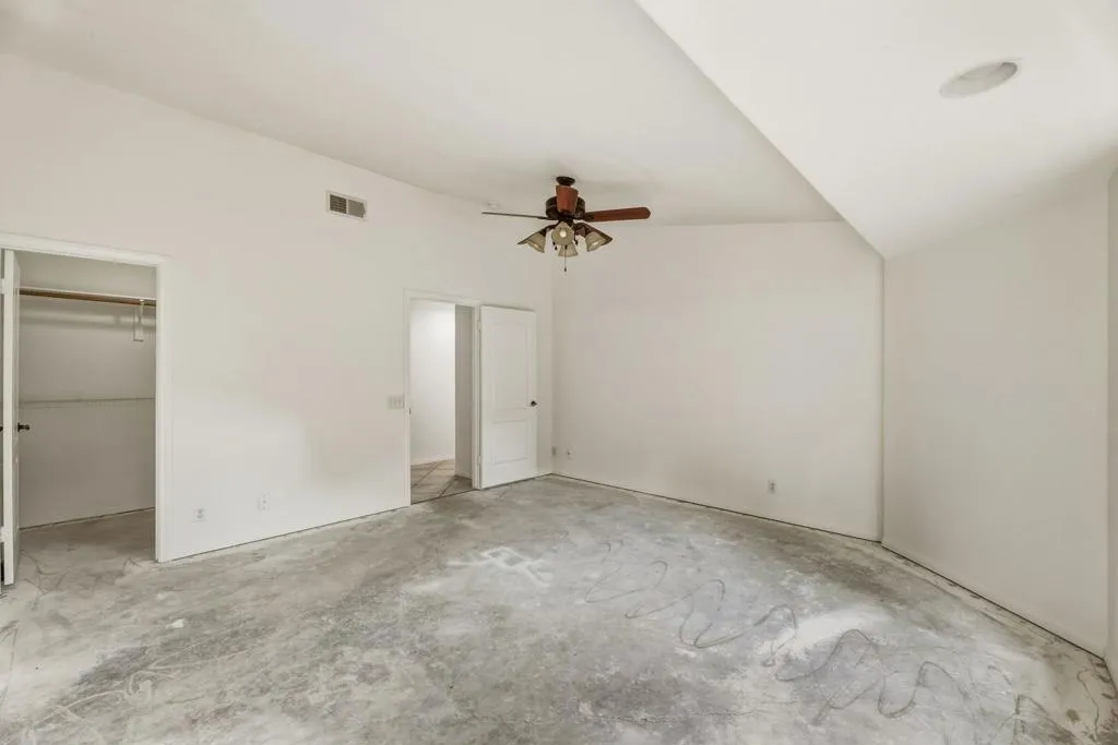816 Birch Avenue, Escondido, California 92027 home-pic-18