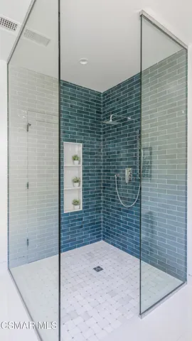 3129 Orange Ave-18
