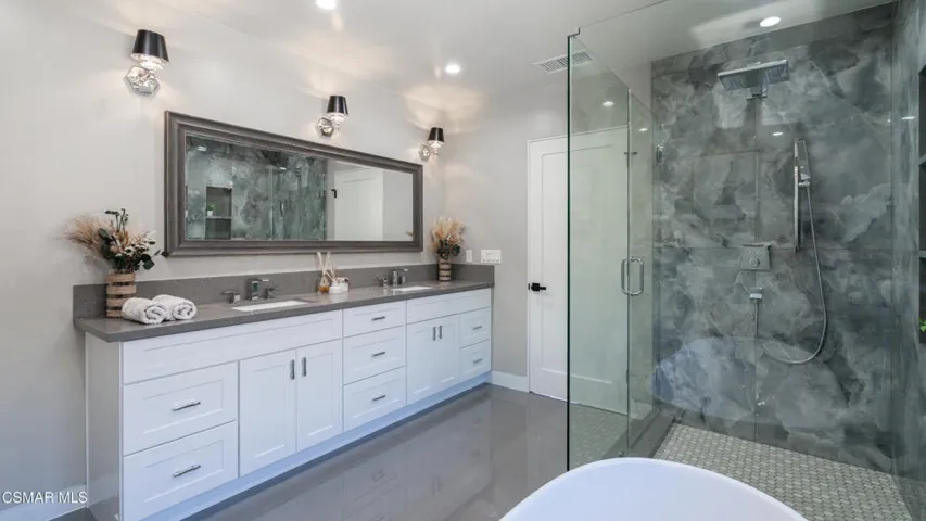 3129 Orange Ave-43