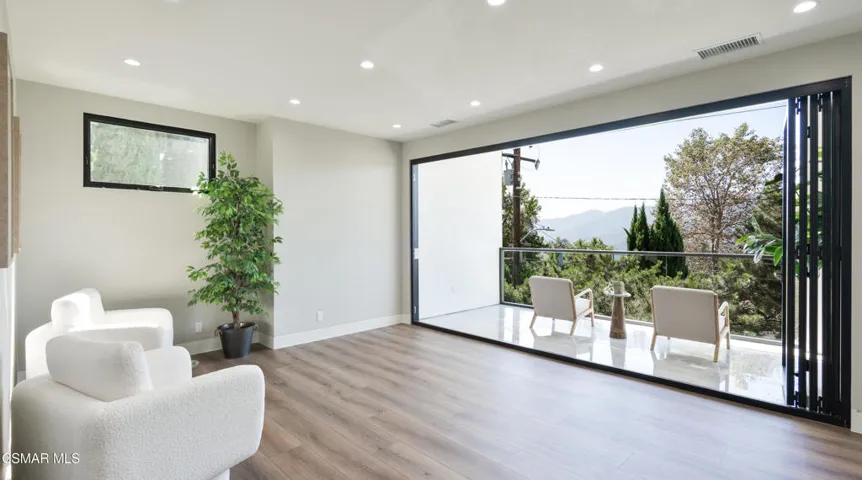 3129 Orange Ave-29