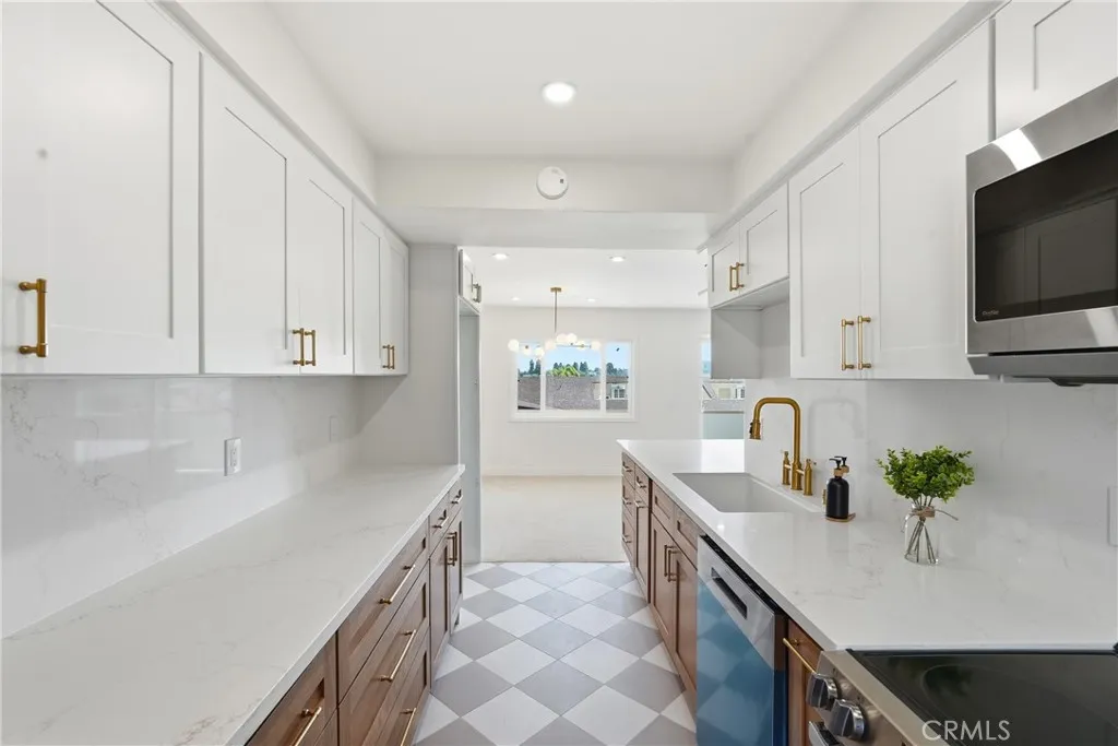 5630 Ravenspur 209, Rancho Palos Verdes, California 90275 home-pic-10