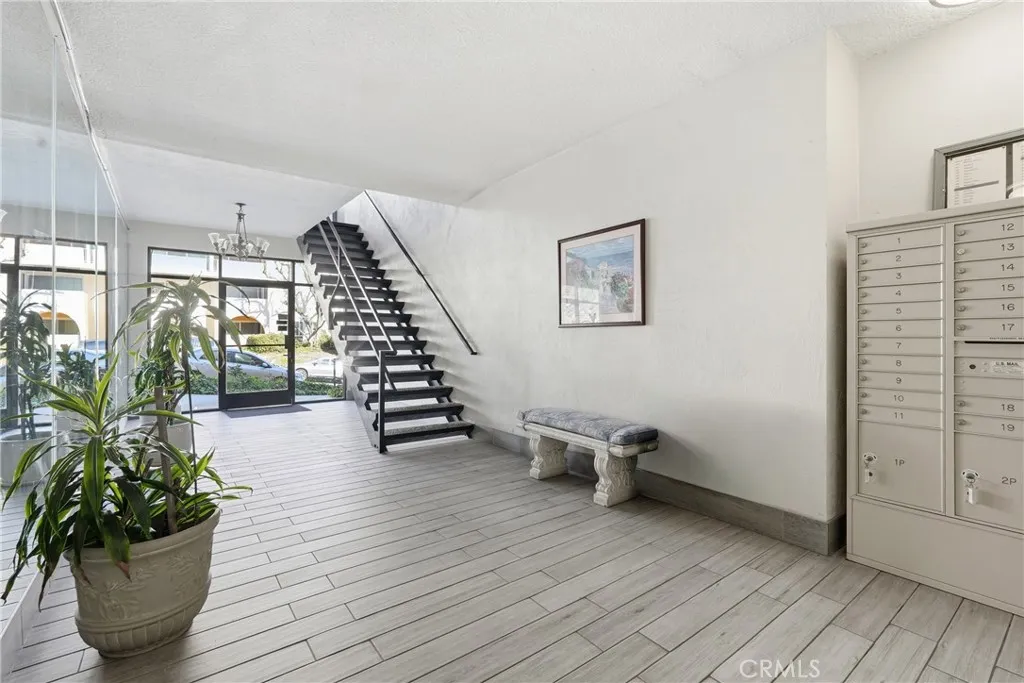5630 Ravenspur 209, Rancho Palos Verdes, California 90275 home-pic-25