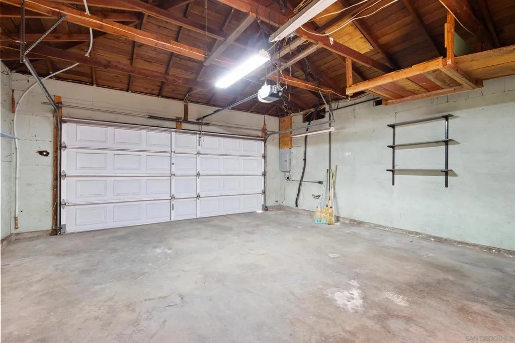 4968 Reynolds St, San Diego, California 92113 home-pic-25
