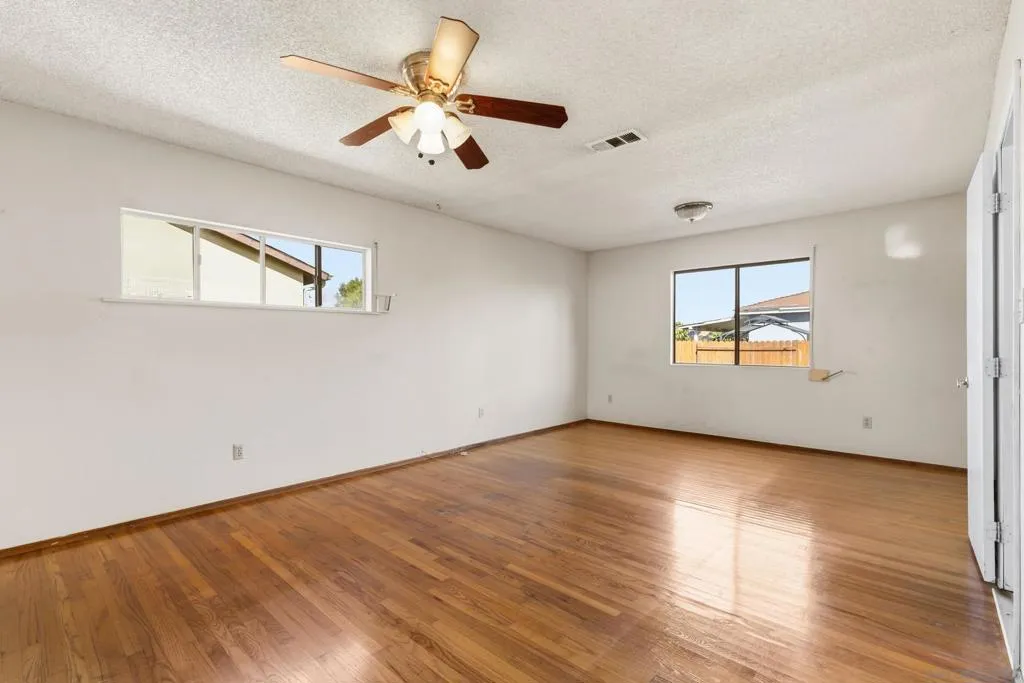 4968 Reynolds St, San Diego, California 92113 home-pic-16