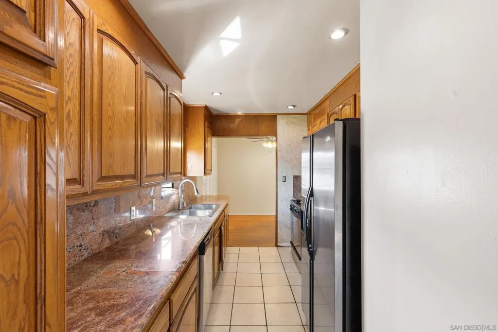 4968 Reynolds St, San Diego, California 92113 home-pic-13