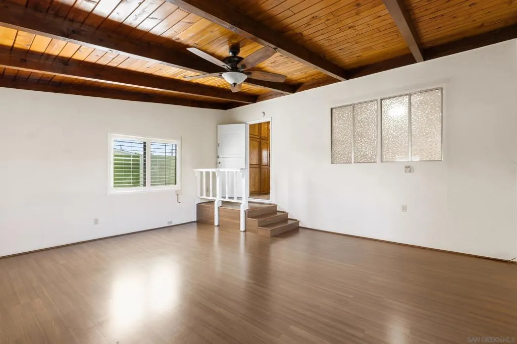 4968 Reynolds St, San Diego, California 92113 home-pic-5