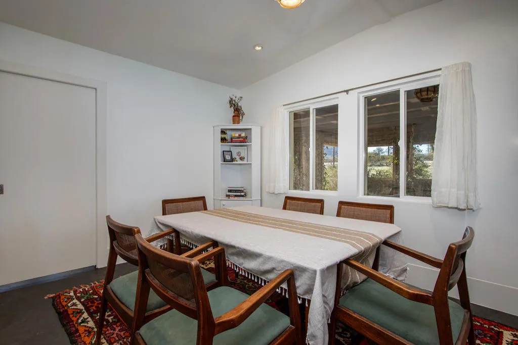 7201 Alturas Drive, Joshua Tree, California 92252 home-pic-37