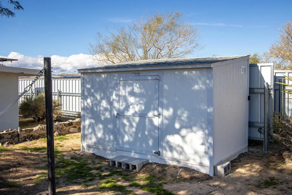 7201 Alturas Drive, Joshua Tree, California 92252 home-pic-45