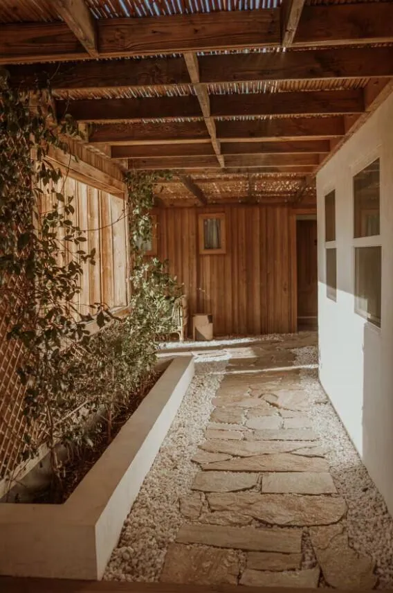 7201 Alturas Drive, Joshua Tree, California 92252 home-pic-18