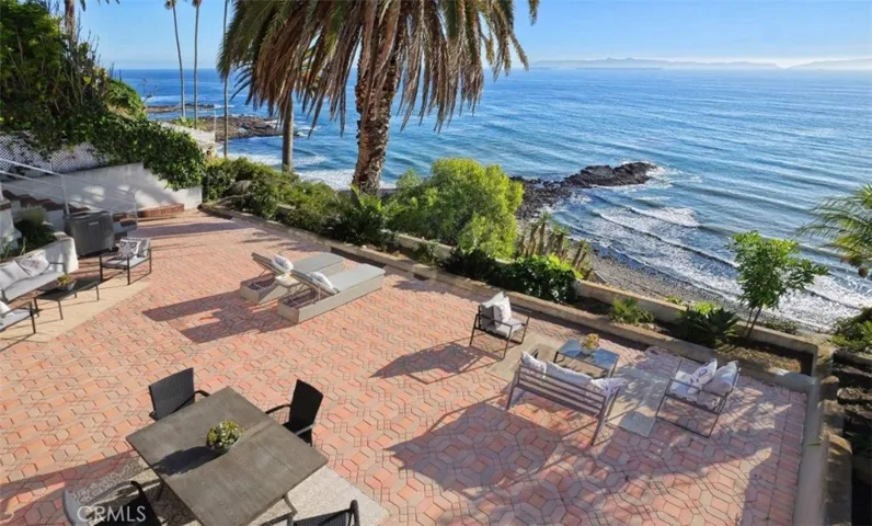 Main Balcony Looking Out to White Water View