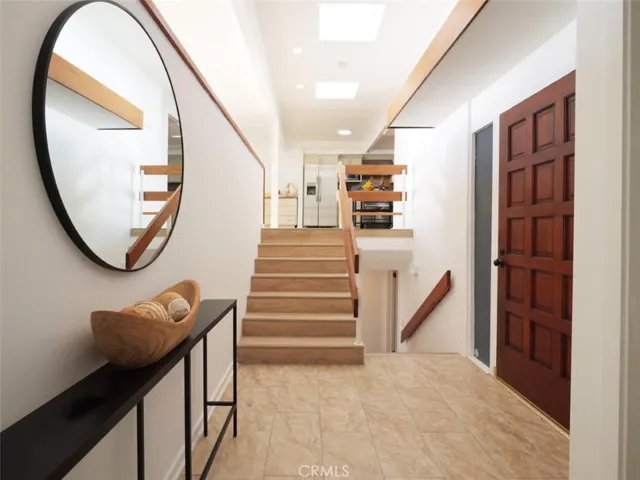 Foyer Stairs