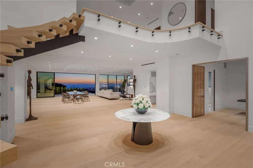 4 Geneve, Newport Beach, California 92660 home-pic-7