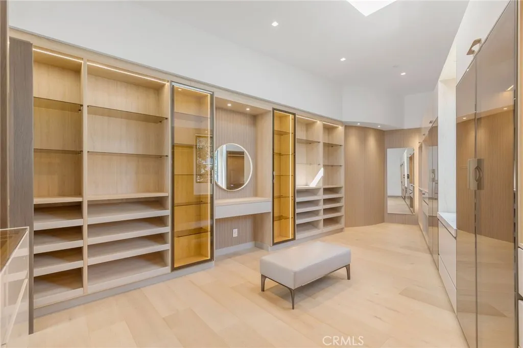 4 Geneve, Newport Beach, California 92660 home-pic-38