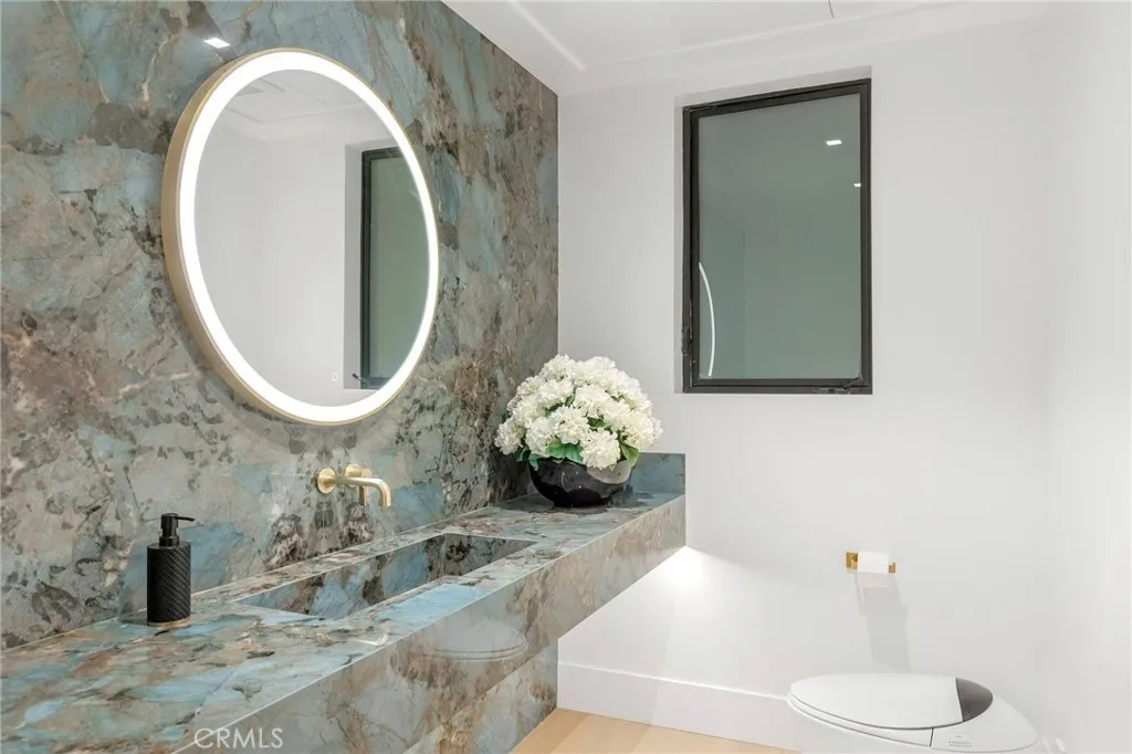 4 Geneve, Newport Beach, California 92660 home-pic-27