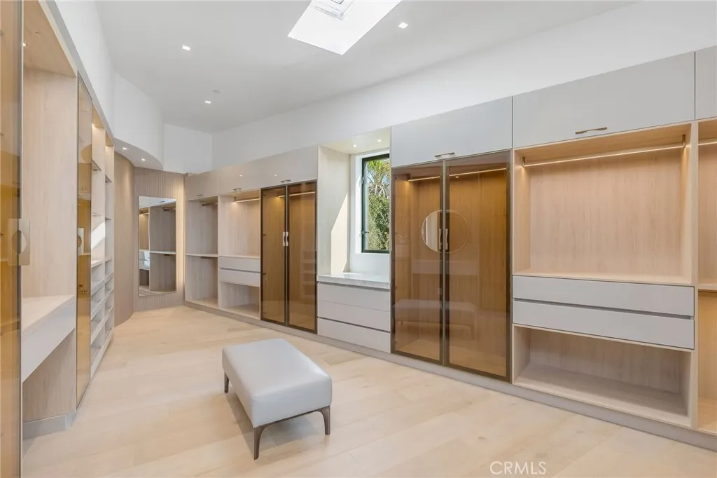 4 Geneve, Newport Beach, California 92660 home-pic-37