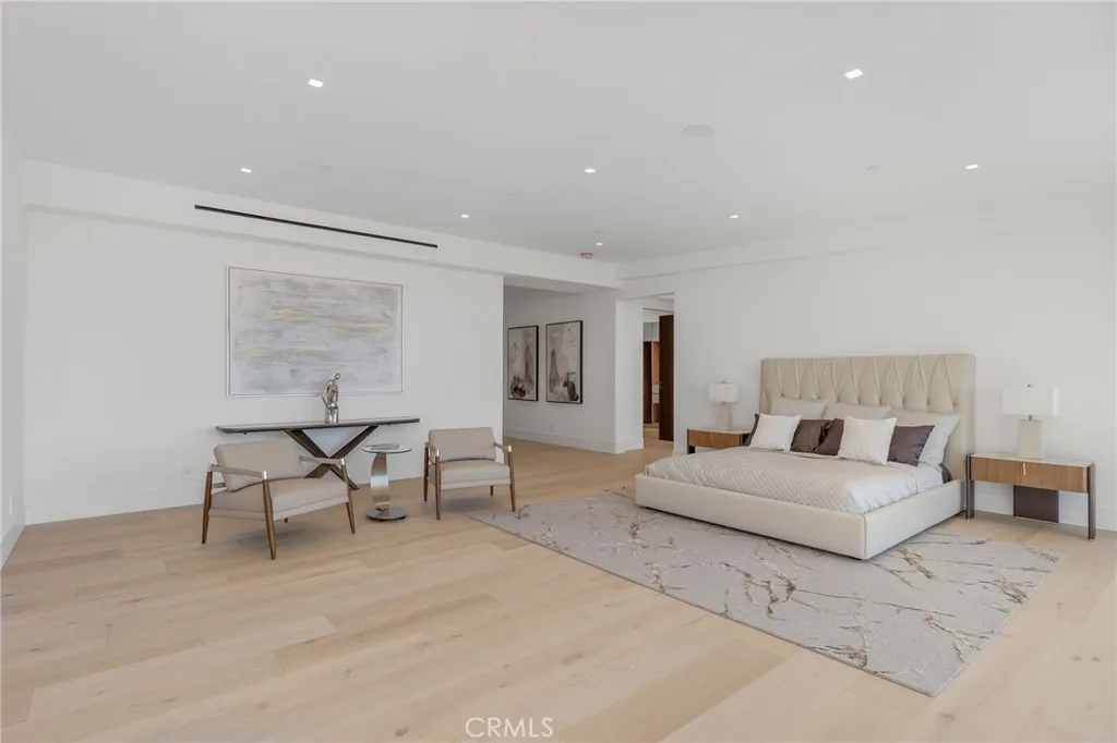 4 Geneve, Newport Beach, California 92660 home-pic-31