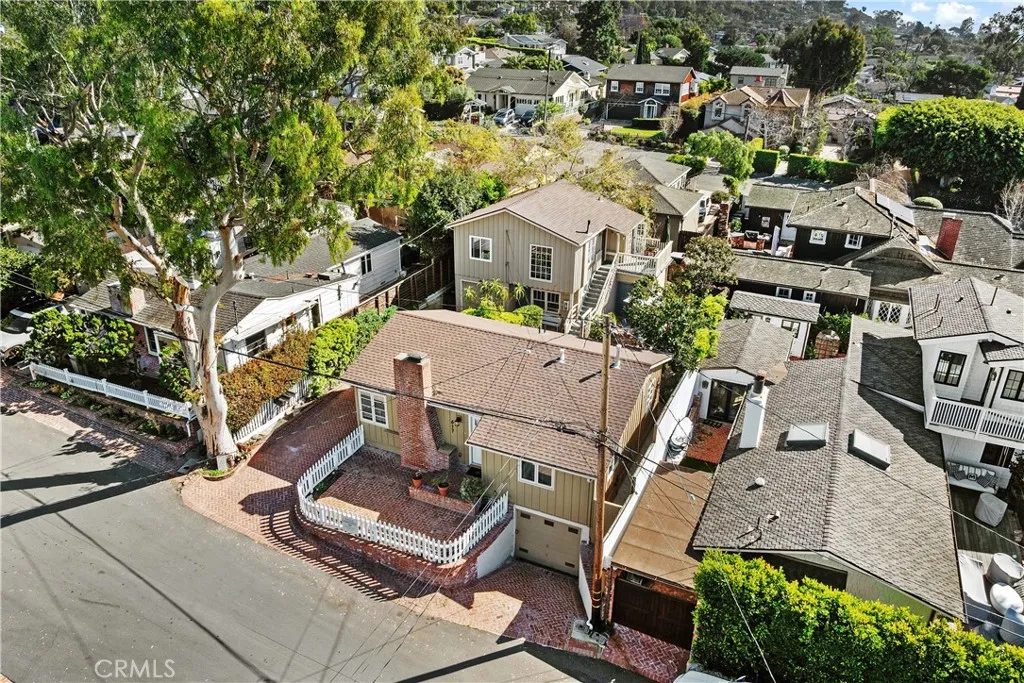 617 Lombardy, Laguna Beach, California 92651 home-pic-2