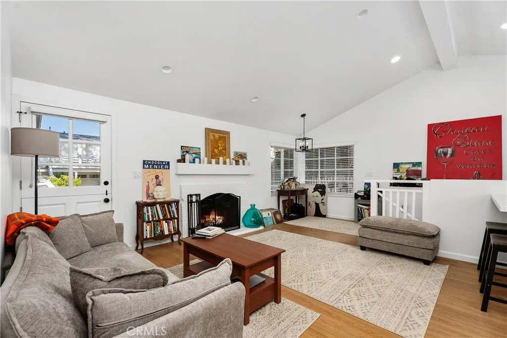 617 Lombardy, Laguna Beach, California 92651 home-pic-7