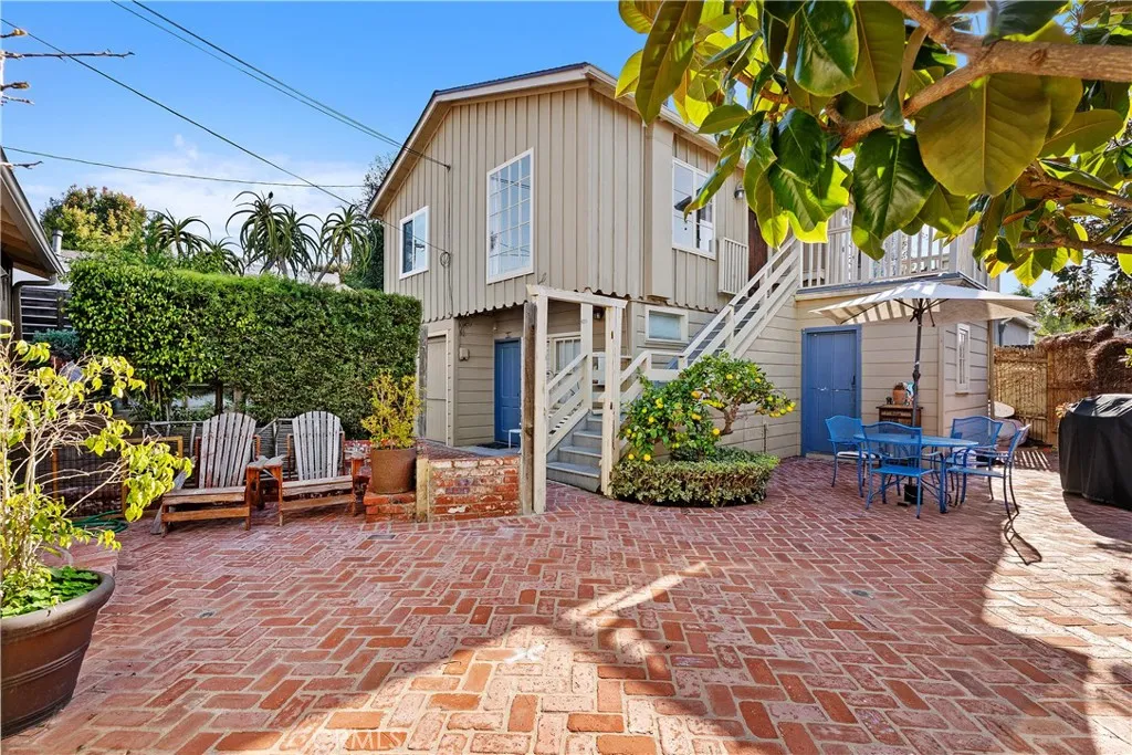 617 Lombardy, Laguna Beach, California 92651 home-pic-18