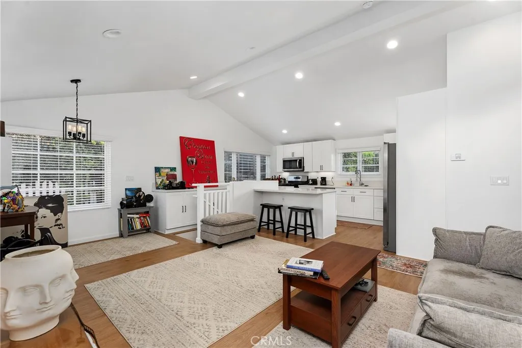 617 Lombardy, Laguna Beach, California 92651 home-pic-9